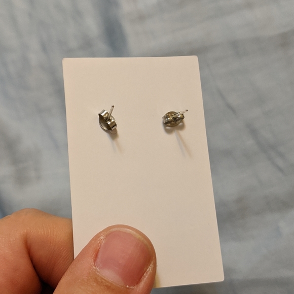 Newborn Feathers Torquoise jeweled earrings 8mm - Picture 3 of 3